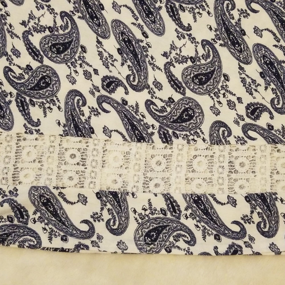 Blouse - Picture 4 of 4